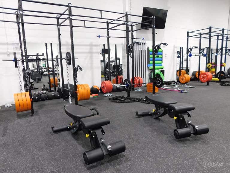  Gran Gimnasio Moderno de Fitness 