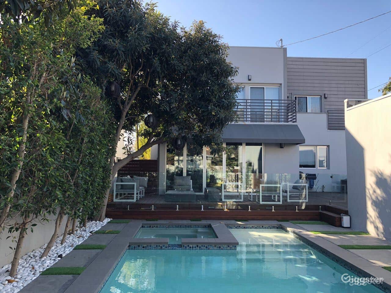 Lovely Pool for Films and Shoots in Studio City Photo 1