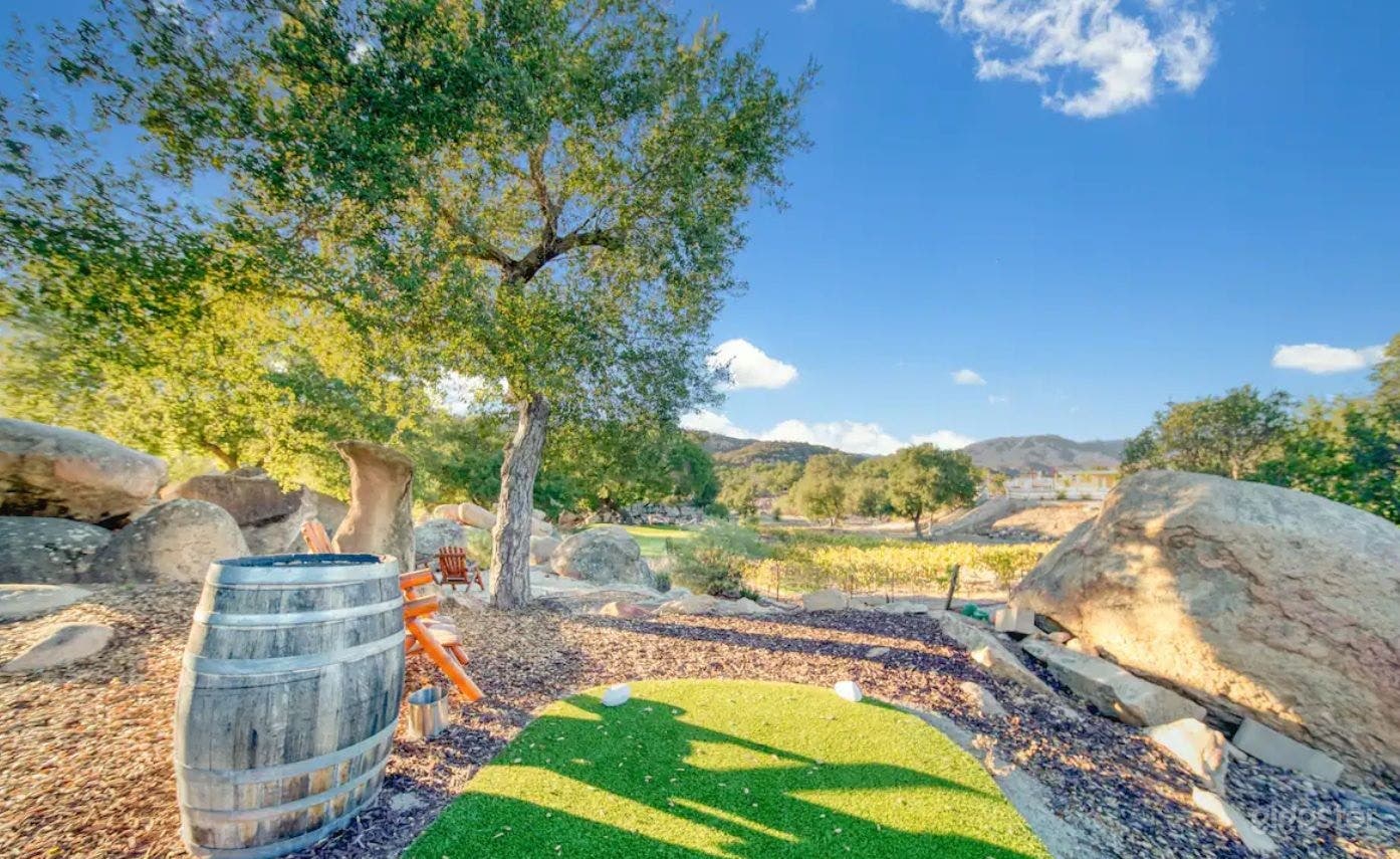 Oak Hollow | Outdoor Pool Photo 4