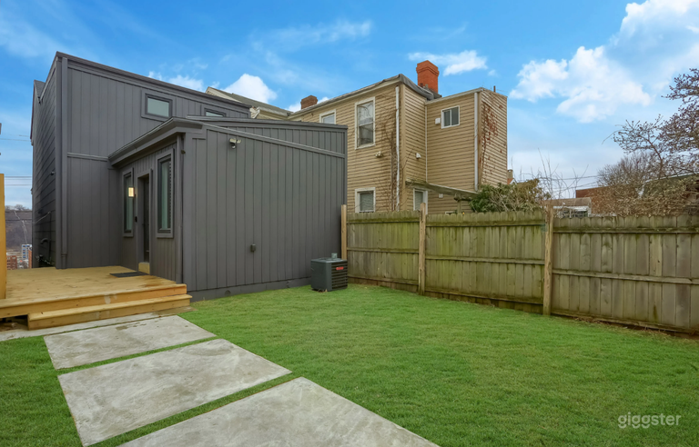  A Stylish Hub in Troy Hill 