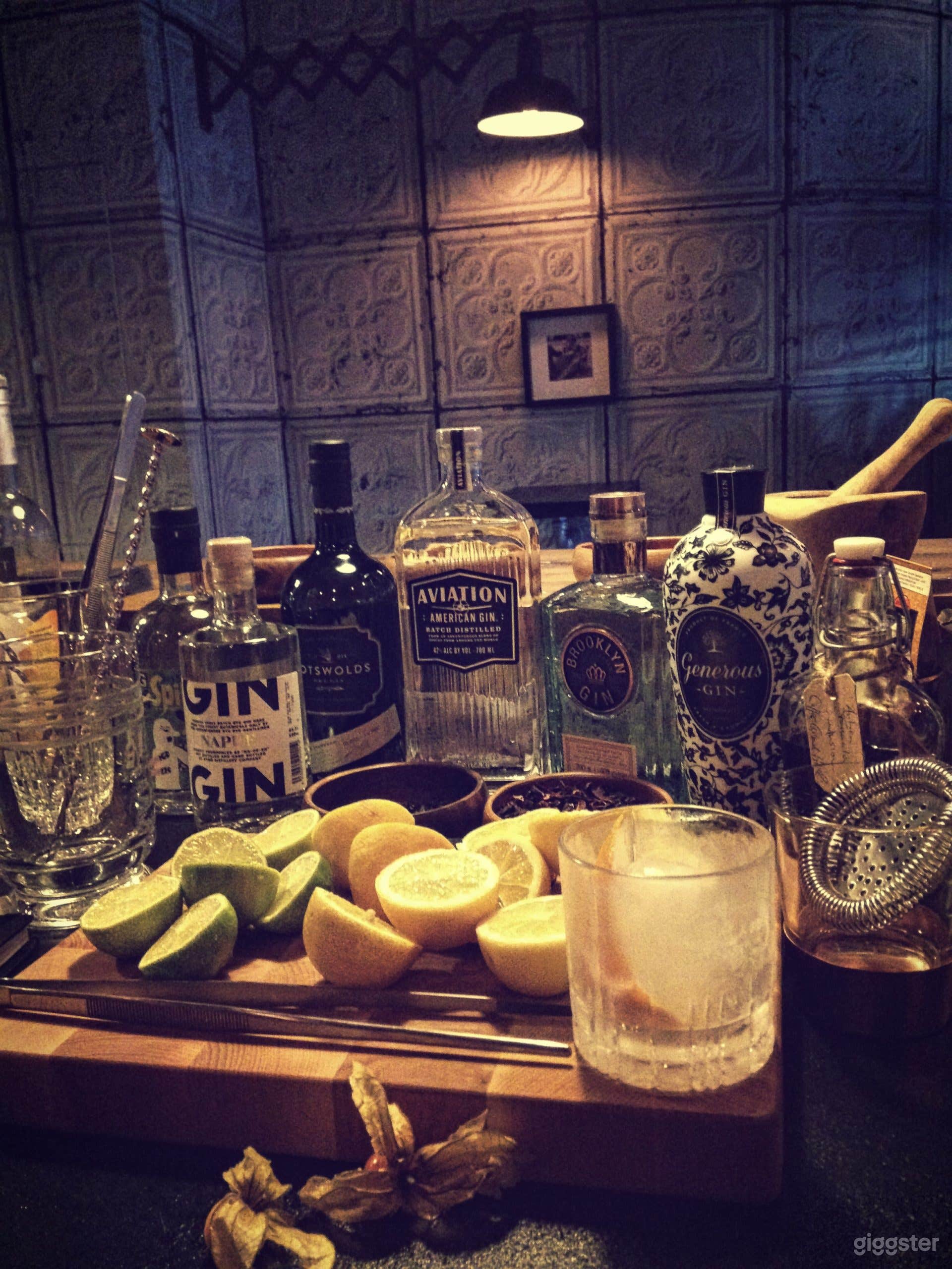 Detailverliebt designte High-Class Cocktailbar Photo 4