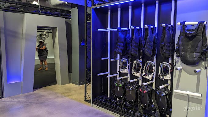 Modern &amp; Futuristic VR Space in Dallas Photo 3
