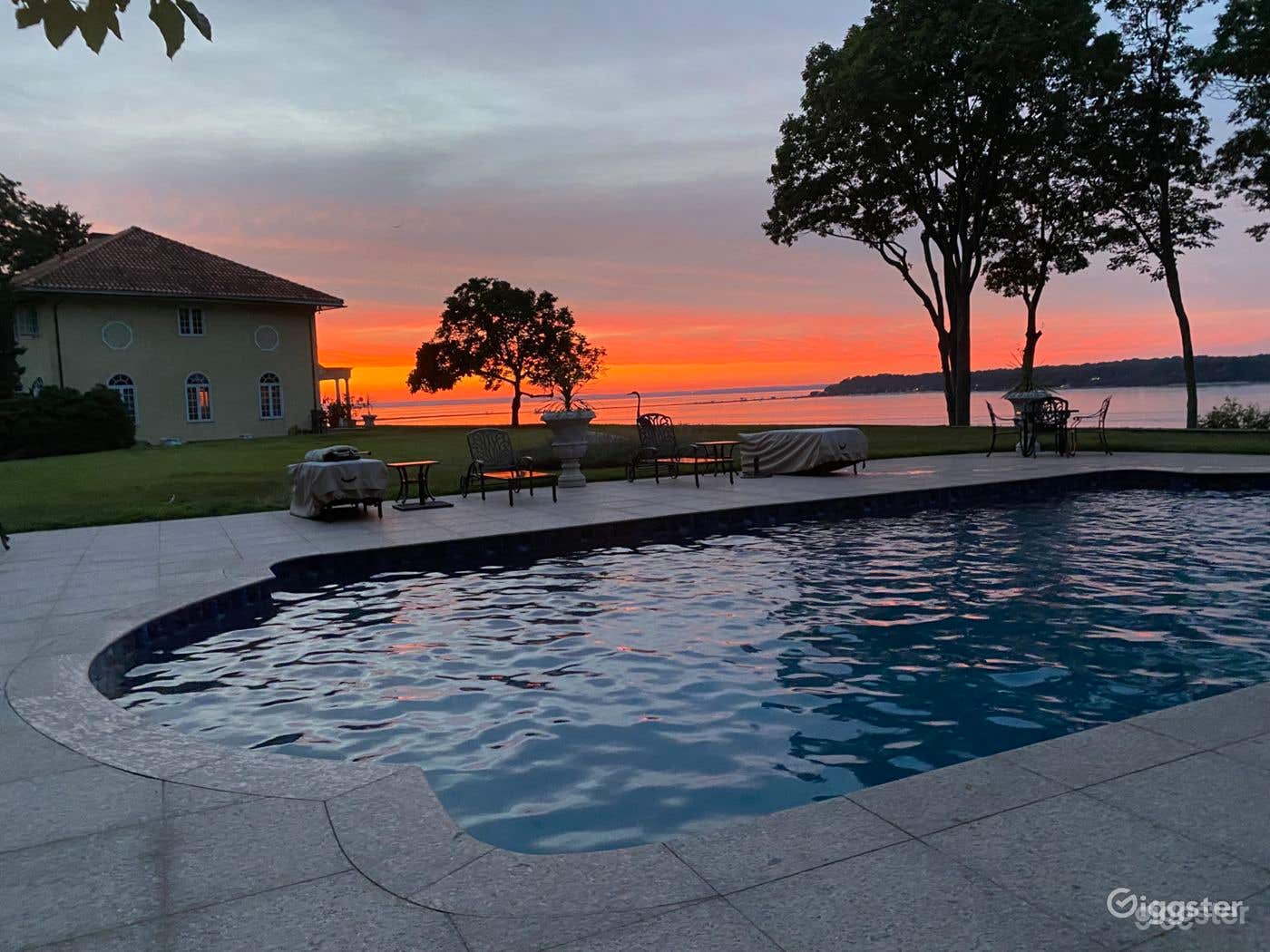 Mediterranean Style Pool  Photo 4