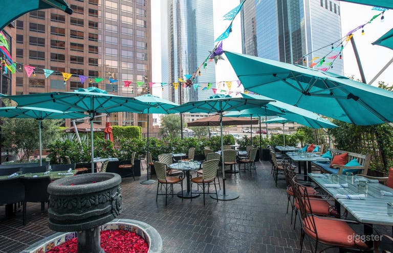 Restaurante mexicano vibrante en Bunker Hill 
