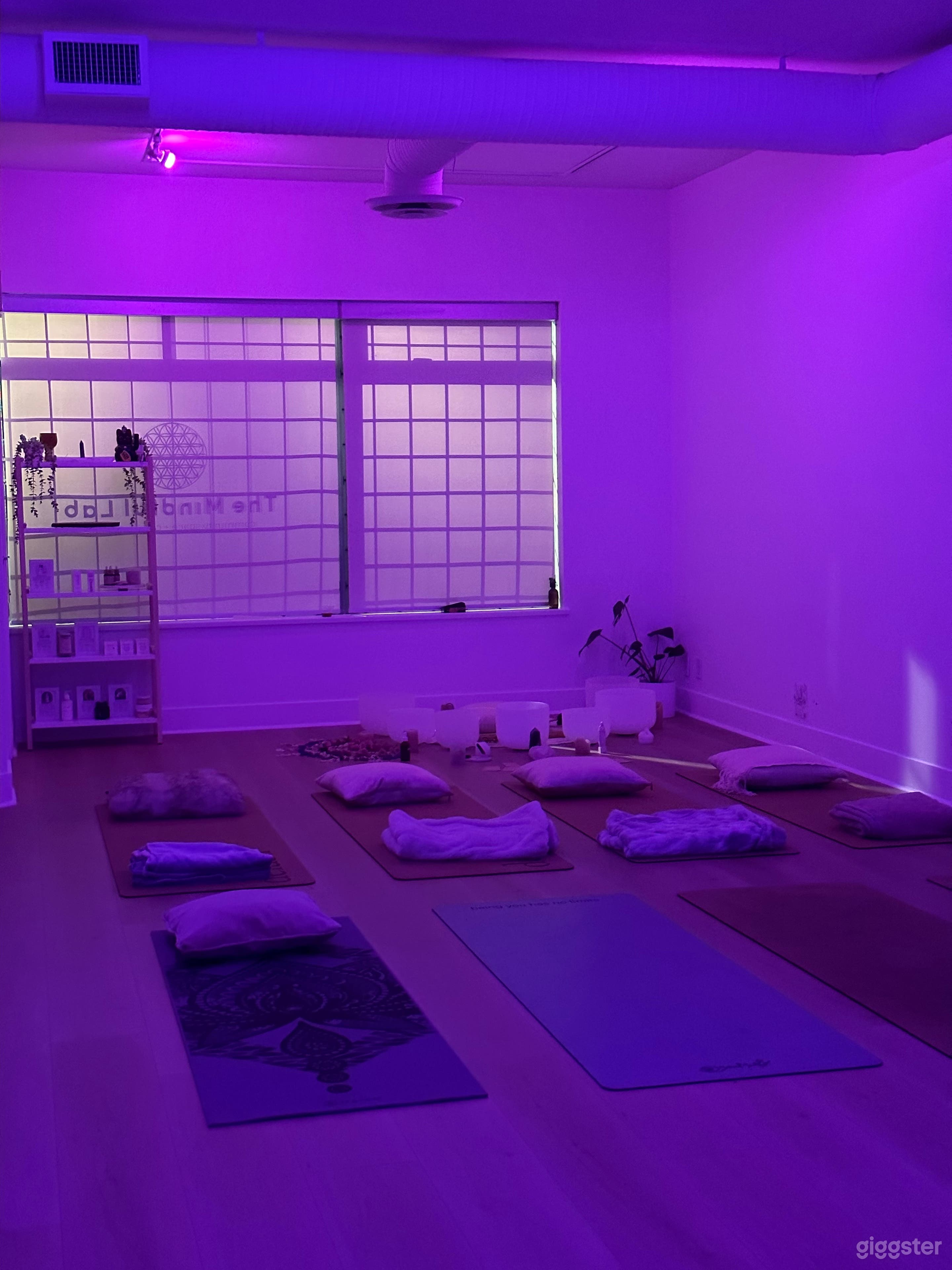 A Minimalist Zen Studio Space Photo 4