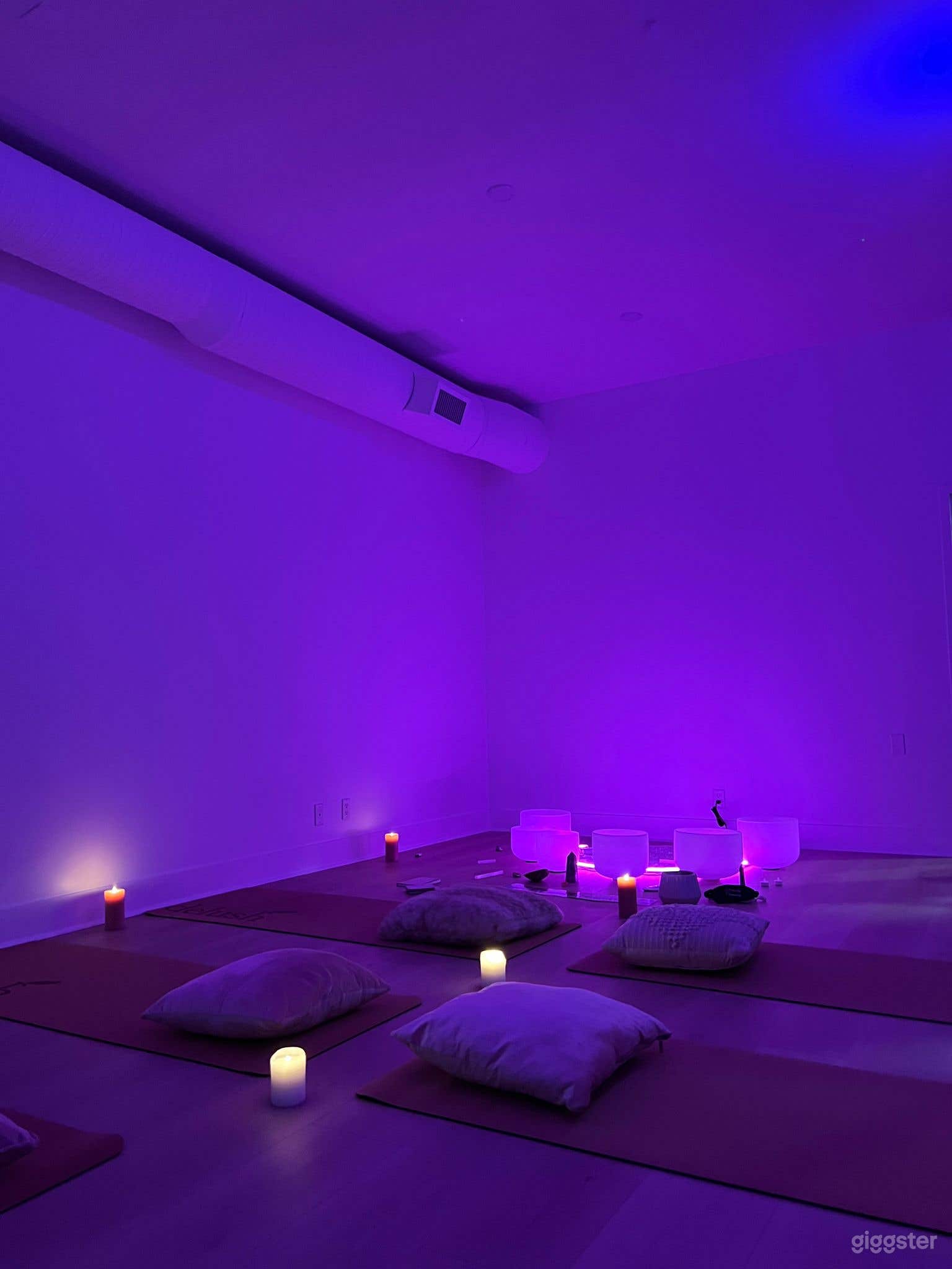 A Minimalist Zen Studio Space Photo 2