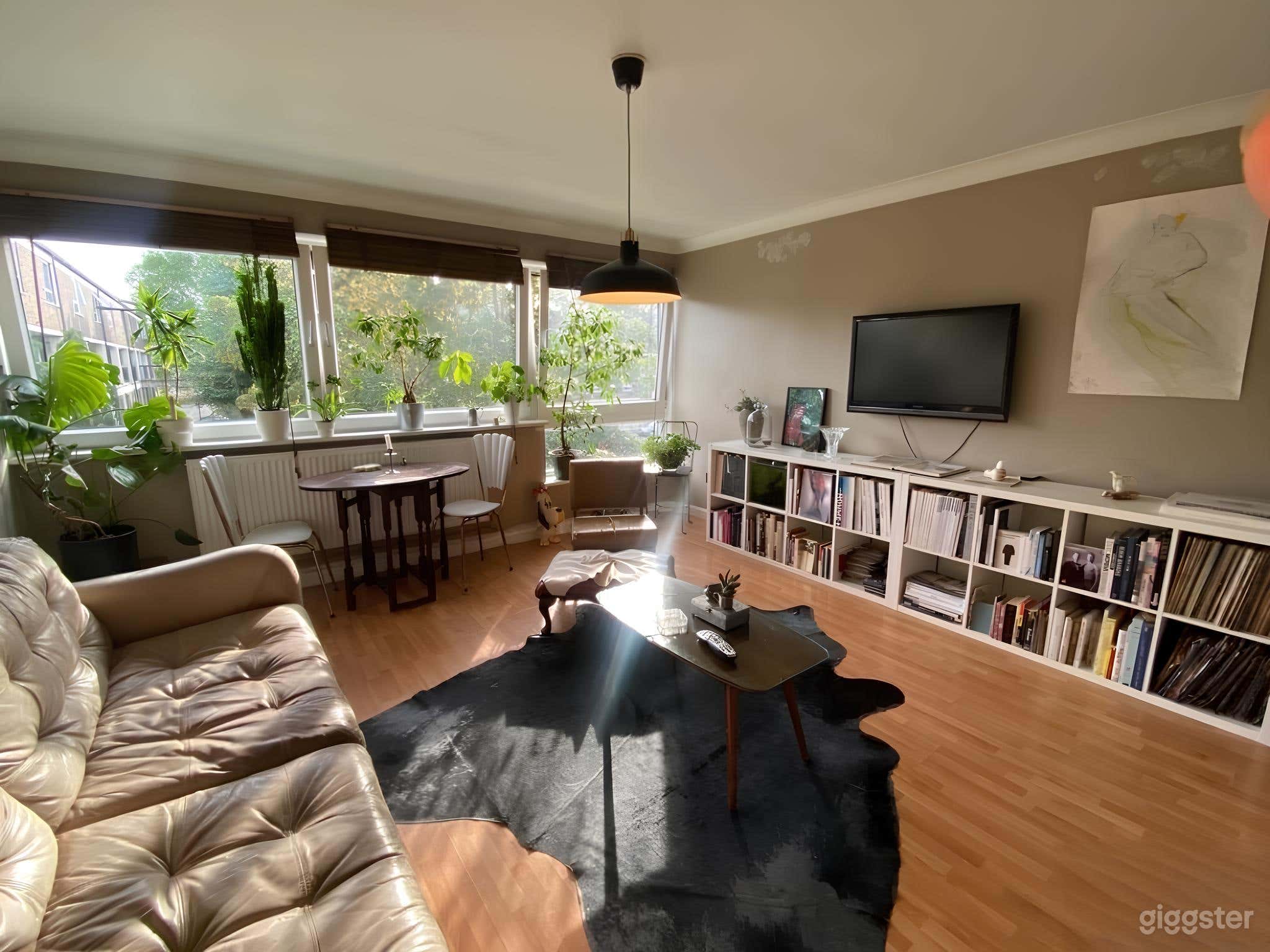 East London Maisonette Apartment natural light Photo 2