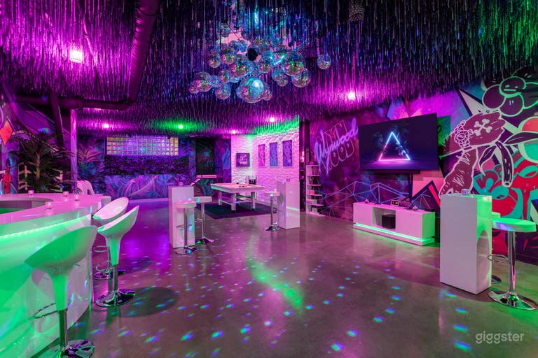  Lounge privado inspirado en el glamour retro 