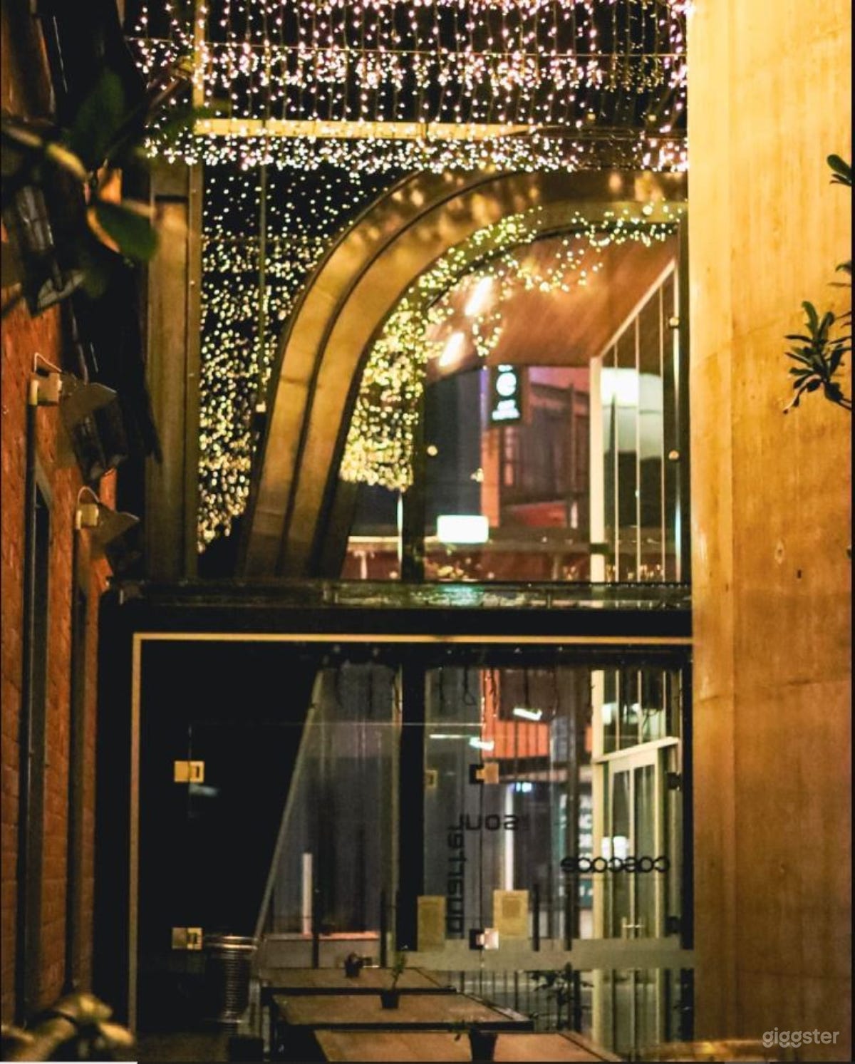 Experience the warm and inviting atmosphere of Soul Quarter Photo 3