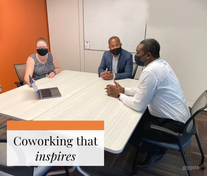 Cozy small conference room in Raleigh Photo 2