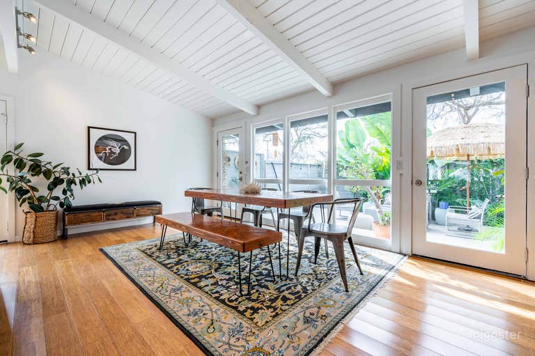  'Modern Tropical' Mid-Century Ranch with Pool (Cliff May) 