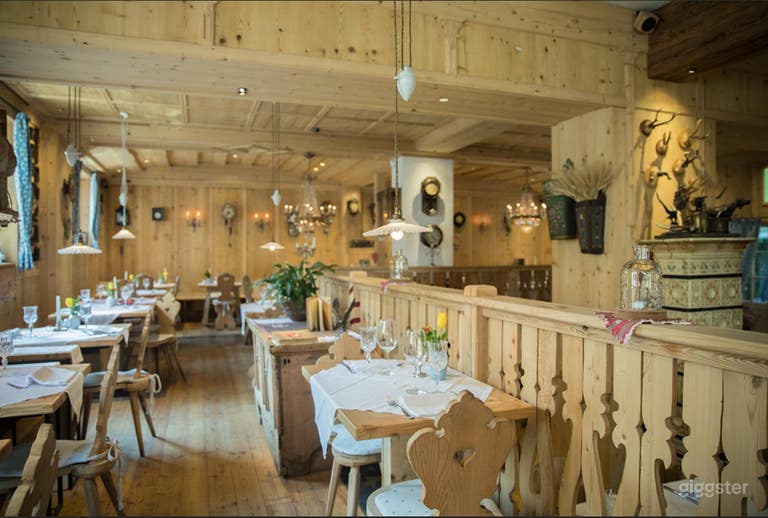  Elegant Handmade Alpin Mountain Restaurant 