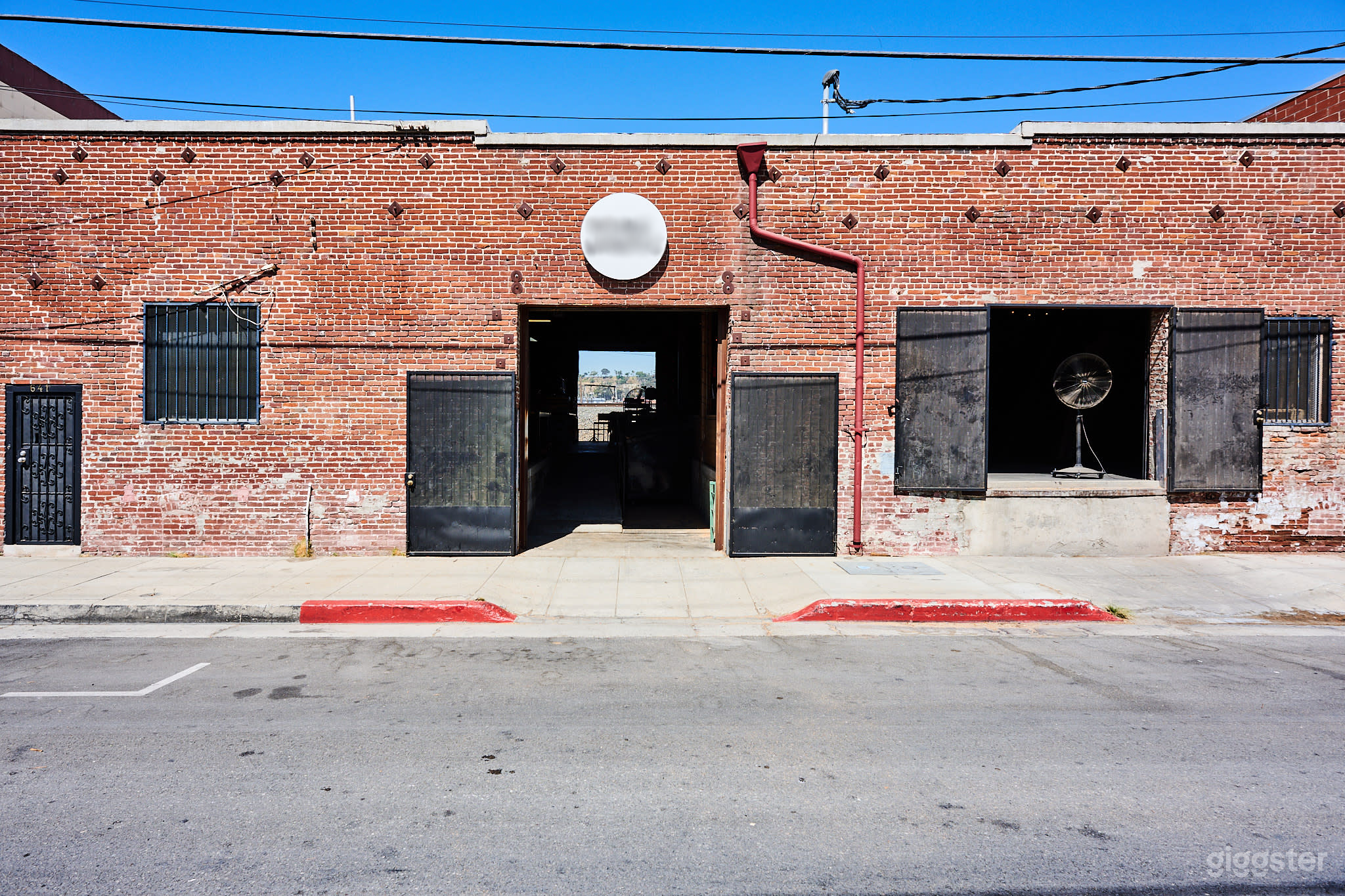 Industrial Wood Workshop with Natural Light Photo 3