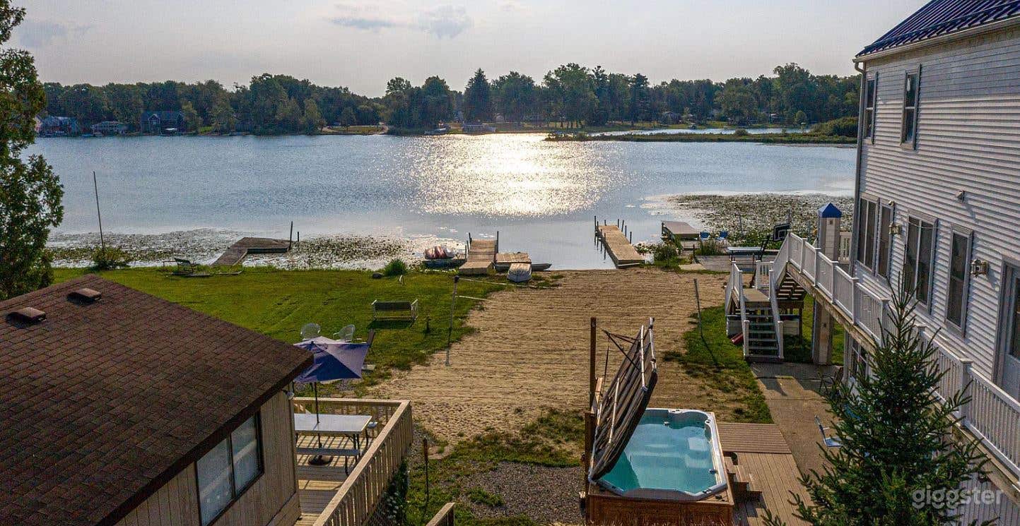 Lakefront Bliss in Grand Rapids Photo 2