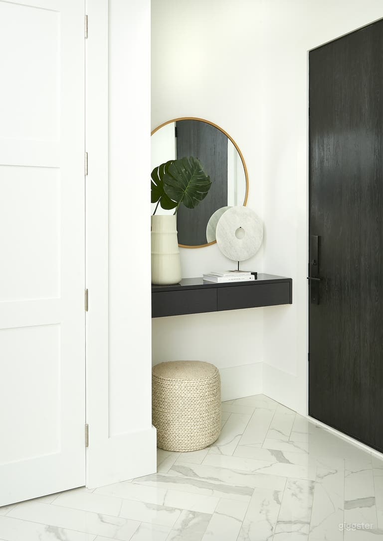  Simplicity in the city 