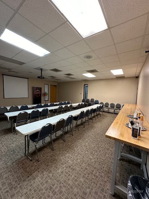 36 Person Training Room Photo 4