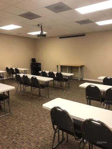 36 Person Training Room Photo 1