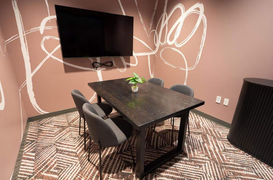 The Westwood Room in West Homestead Photo 1