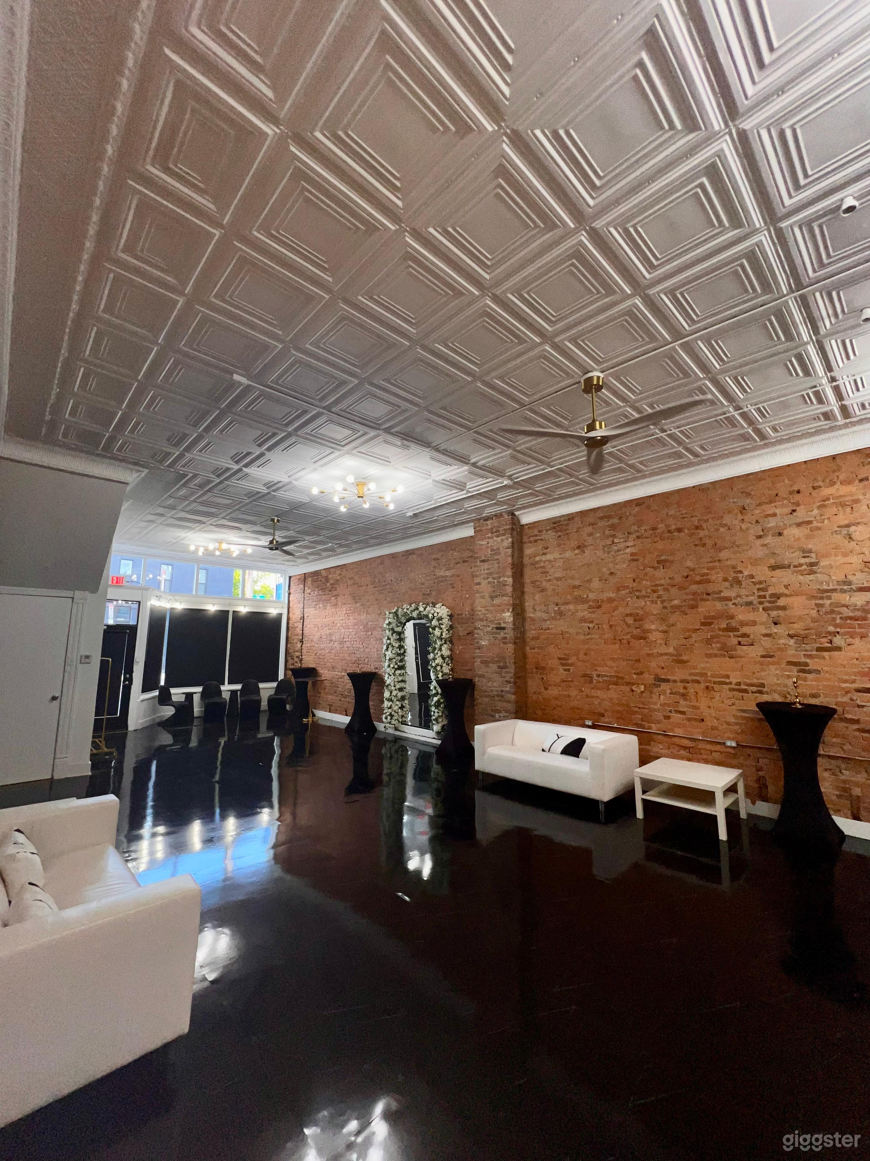 Victorian Village Chic Micro Space Photo 1