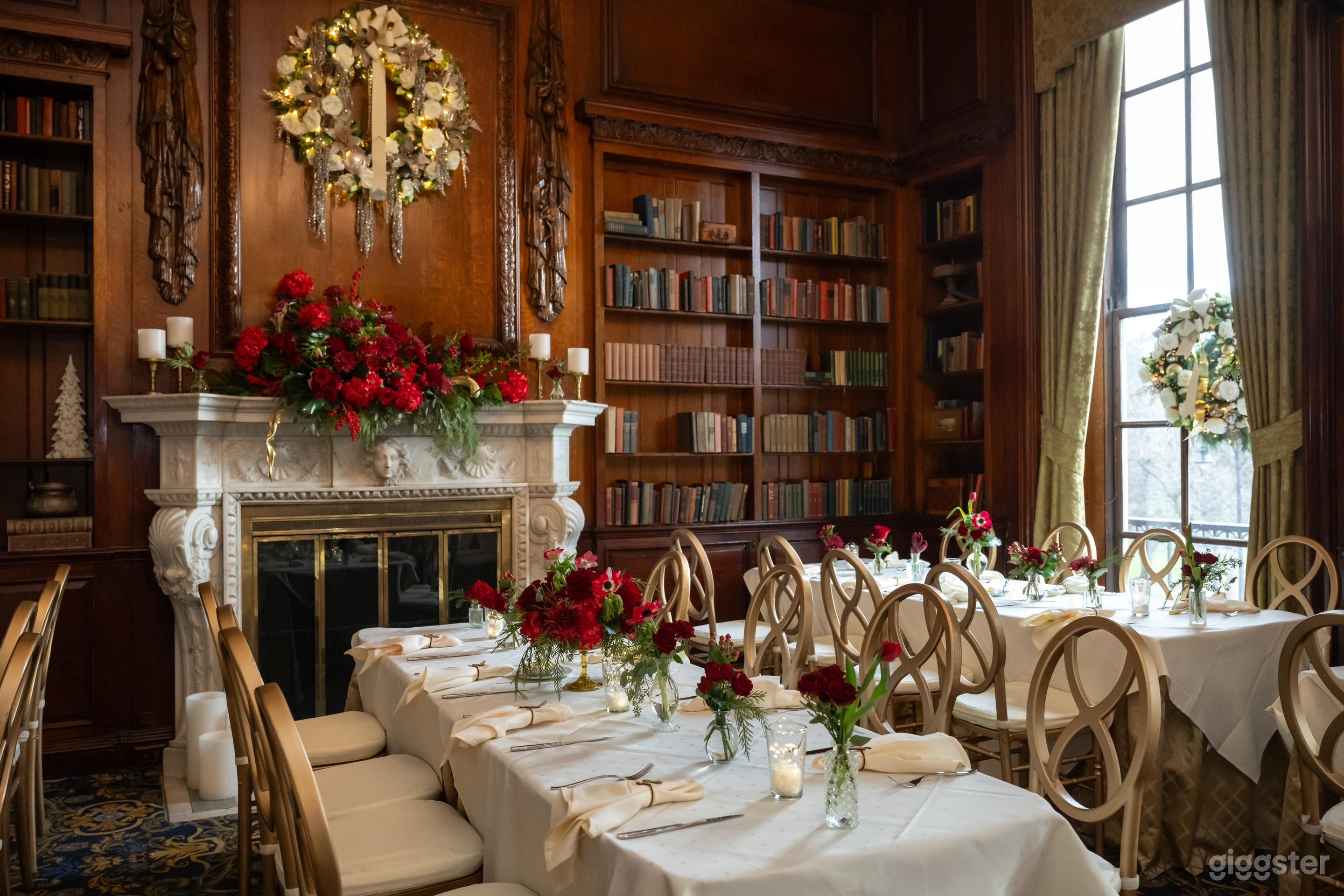 Intimate Library & Bar in Boston’s Beacon Hill Photo 3