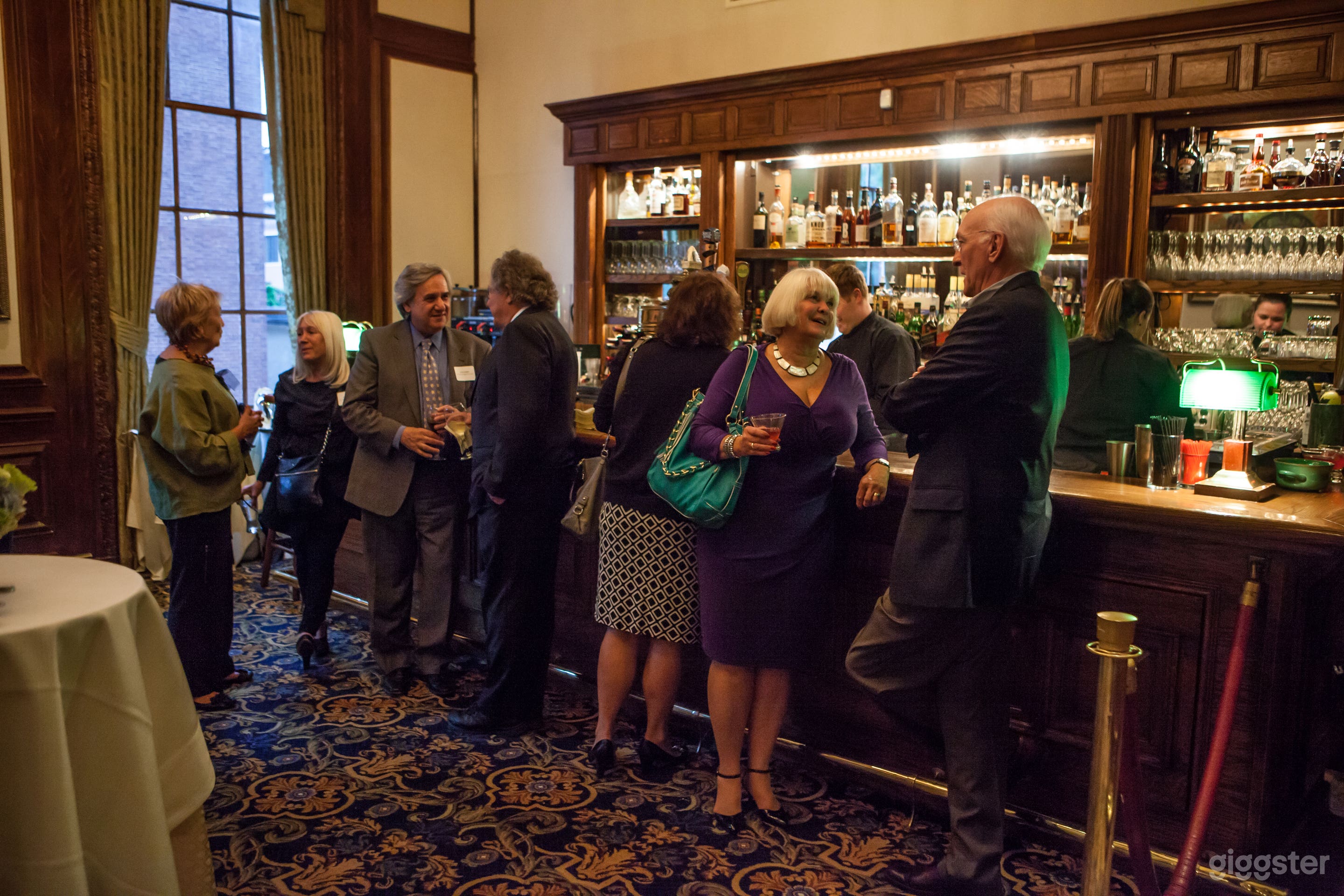 Sophisticated Function Space and Long Bar Area in Boston  Photo 2