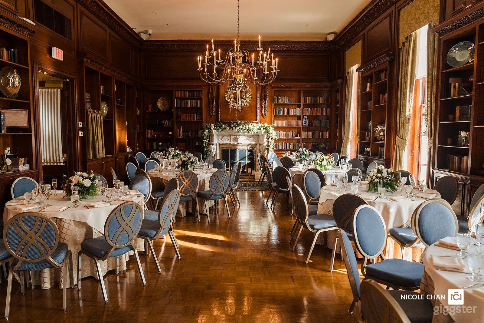 Intimate Library & Bar in Boston’s Beacon Hill Photo 1