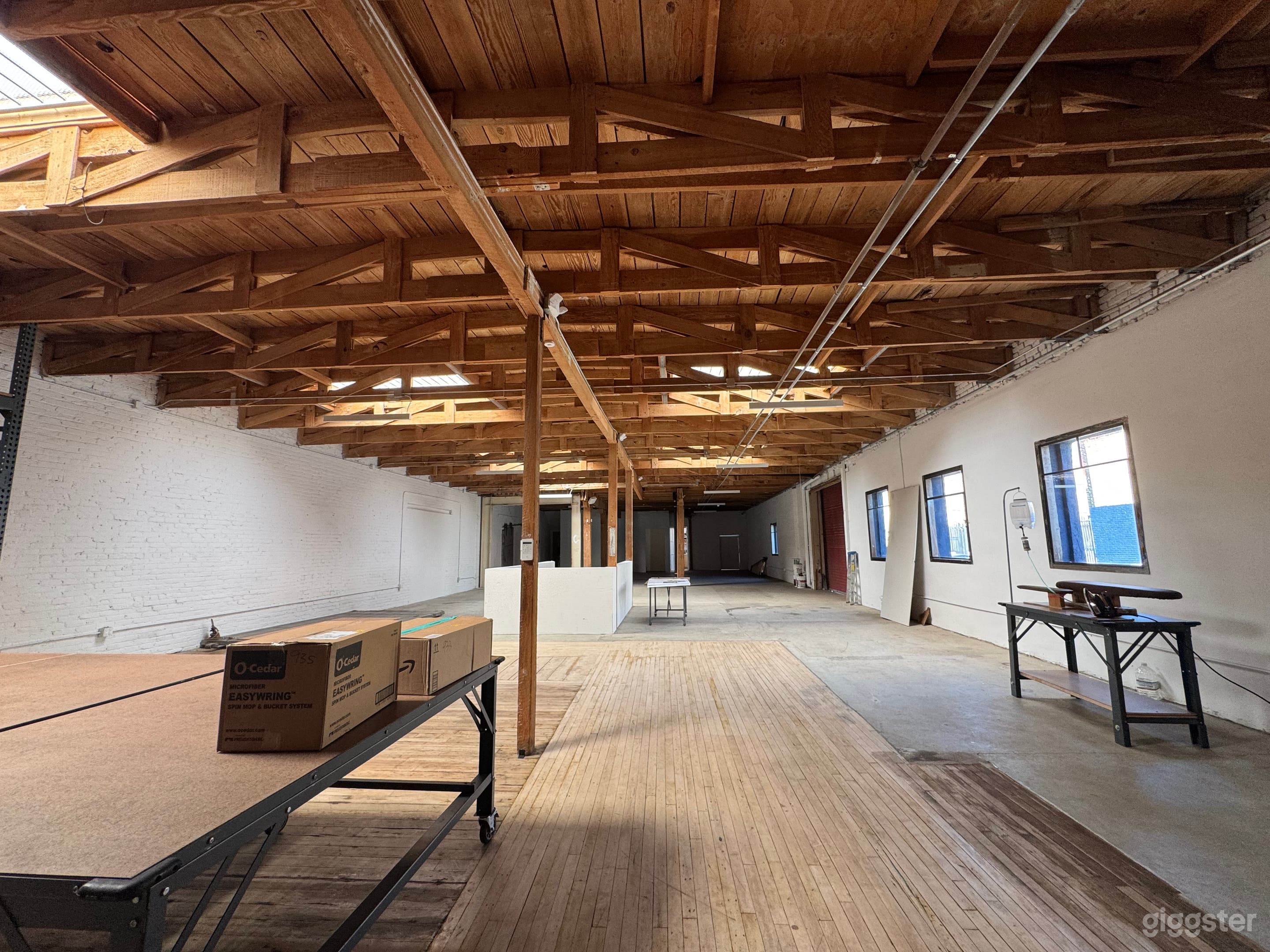 Industrial Office Space with Rooftop View, DTLA Photo 2