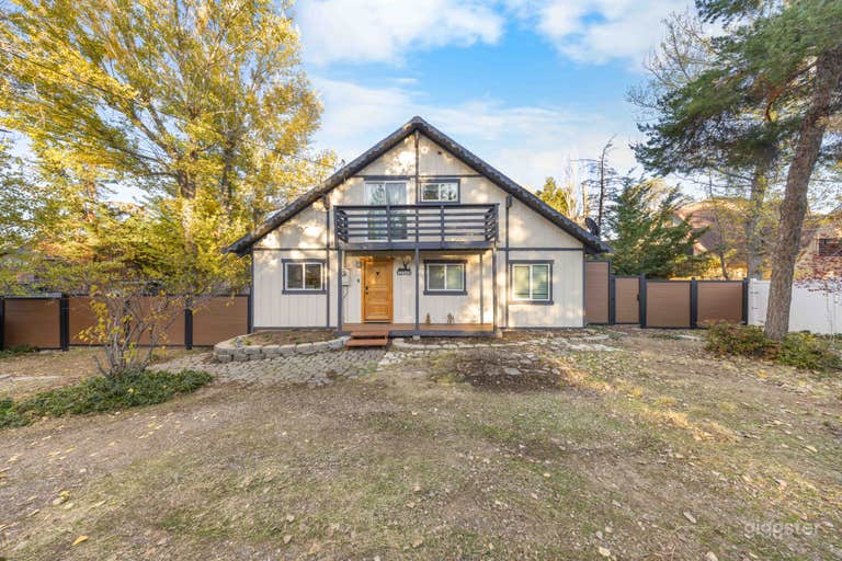  Pine Peak Getaway • Cozy Cabin in Pinon Pines 