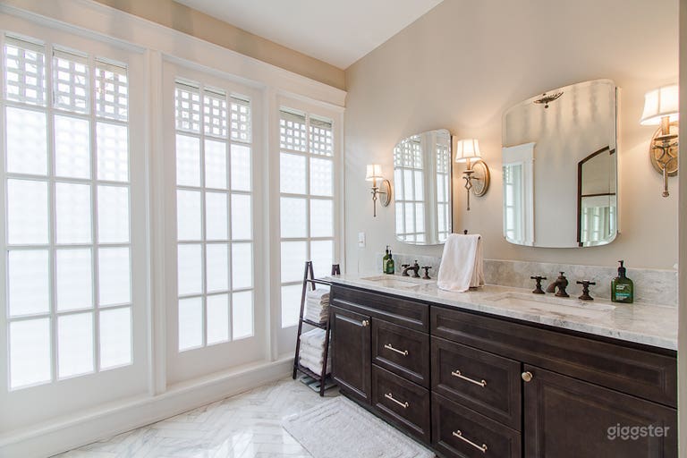  The Merry Lou | Historic and Curated Rental Home 