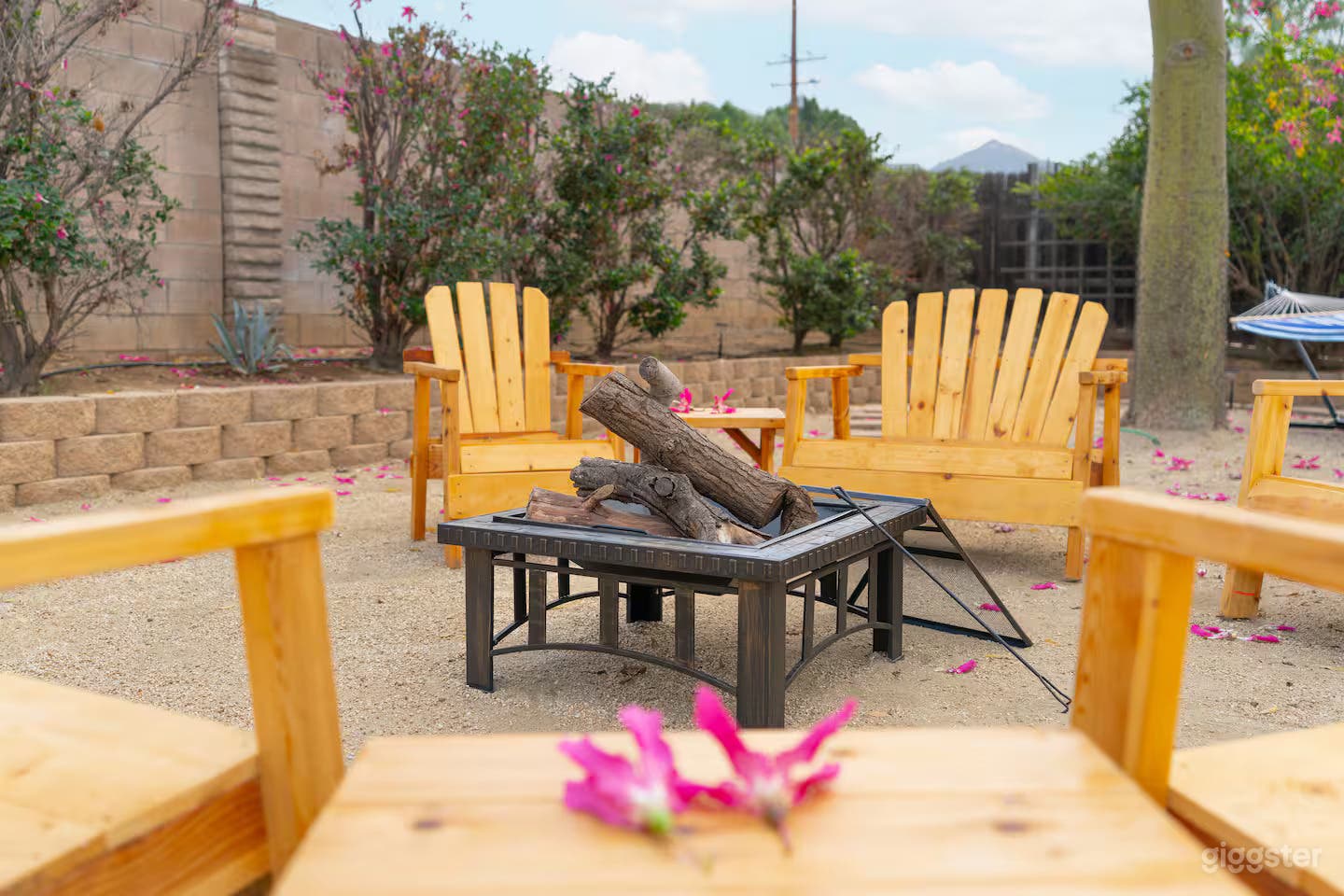 The Perfect Oasis - Pool & Mini Golf! Photo 4