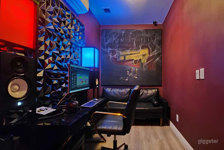  Modern Recording Studio - Downtown 