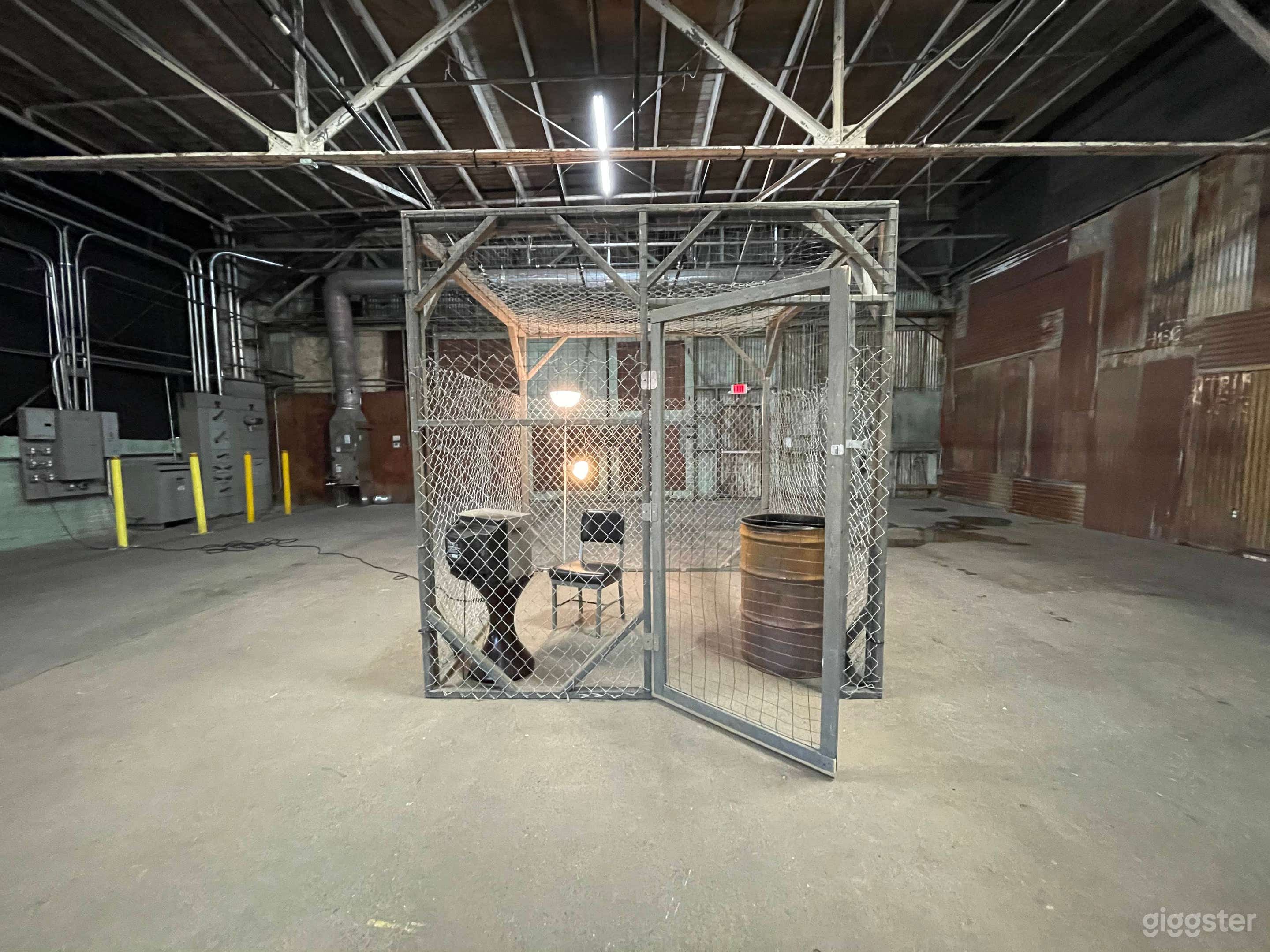The Cage Set Photo 1