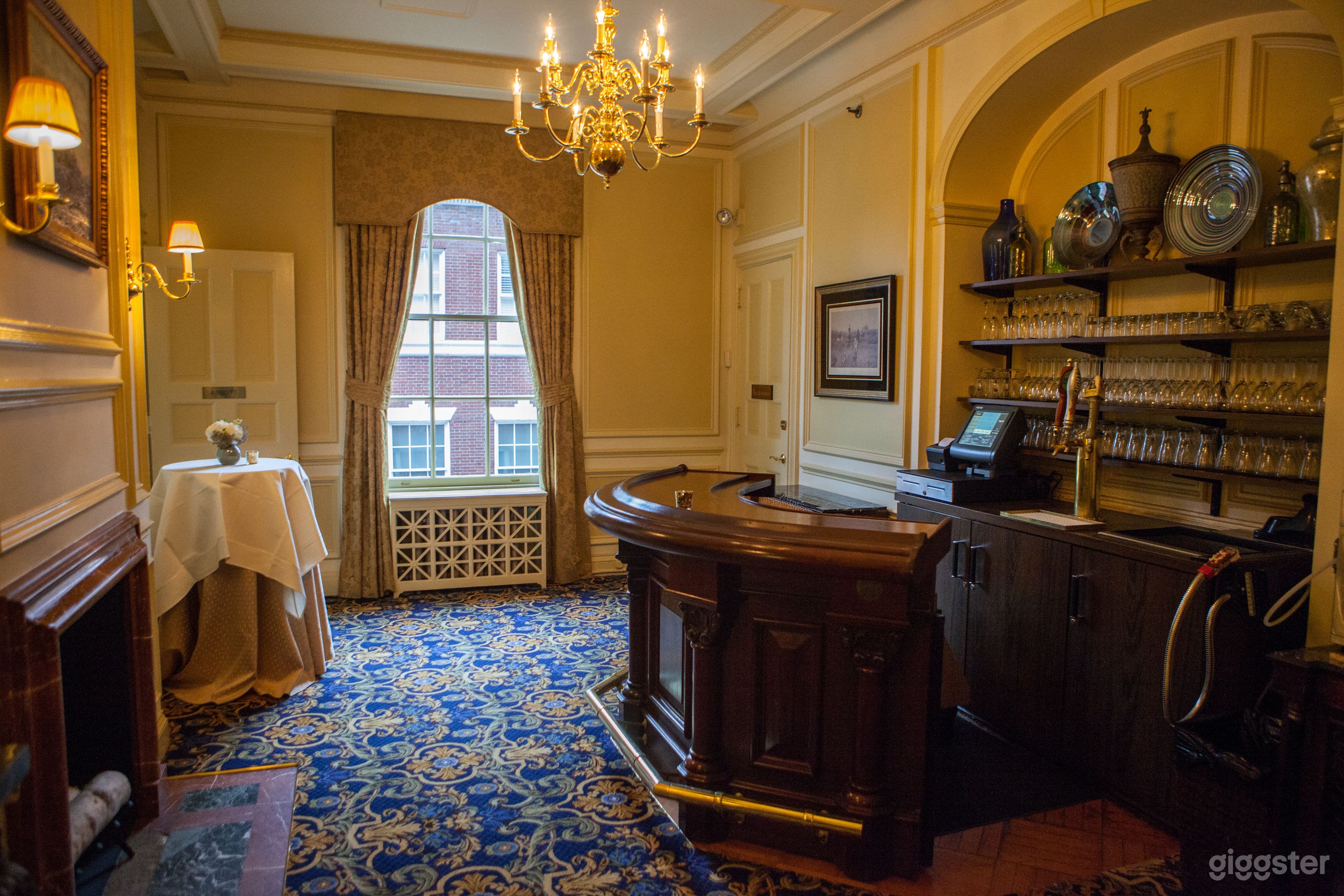 A Premier Cocktail Reception in Boston  Photo 2