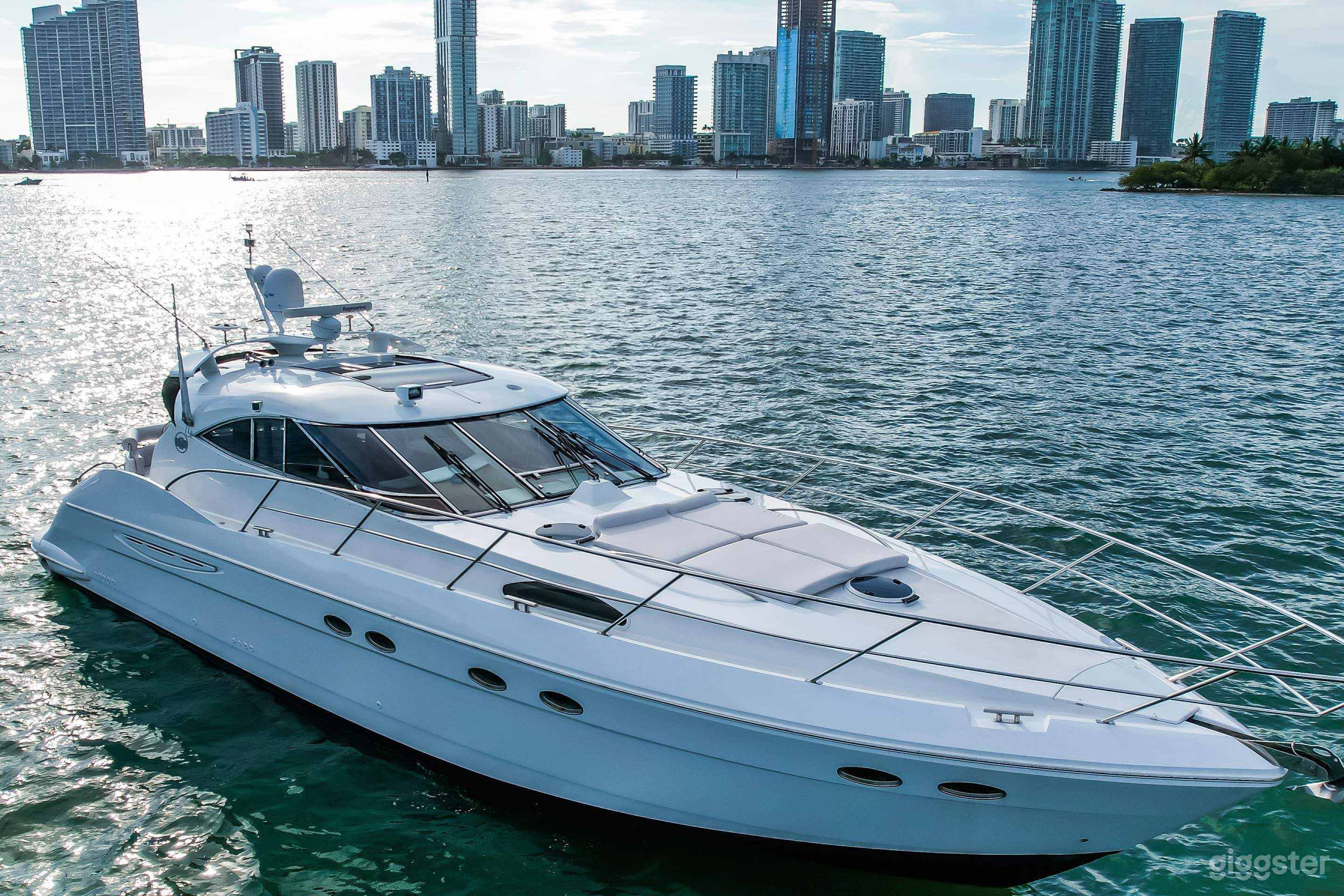 65' NEPTUNE Yacht Photo 1