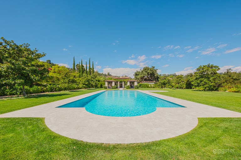  MEDITERRANEAN ESCAPE WITH ICONIC CANYON VIEWS 