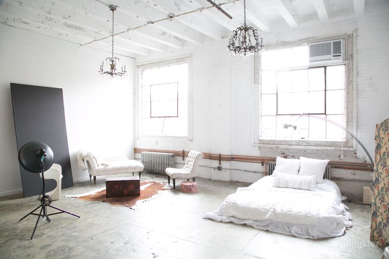  Crown Studios Loft 