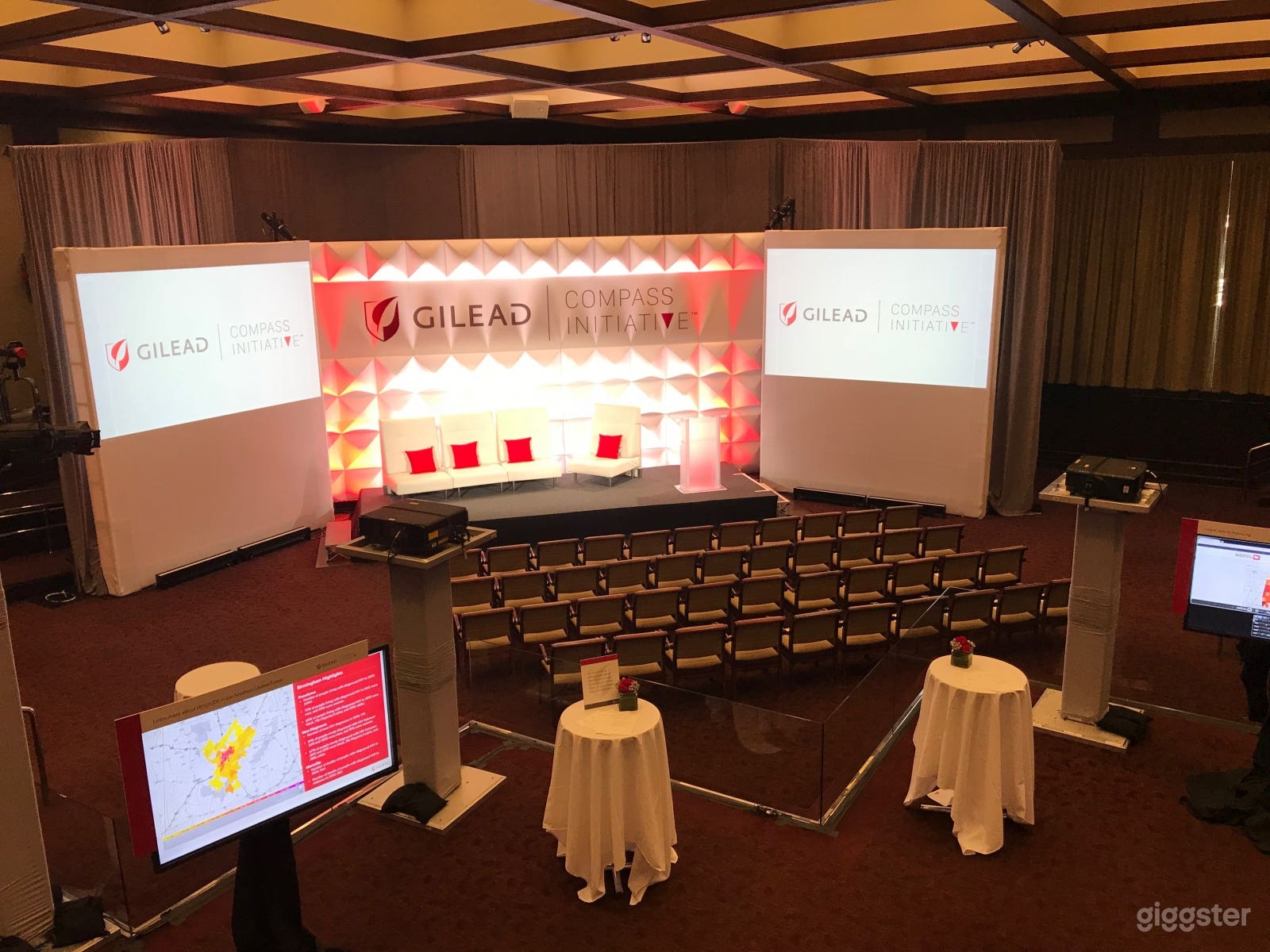 Ideal for a Breakout Session Venue Photo 3