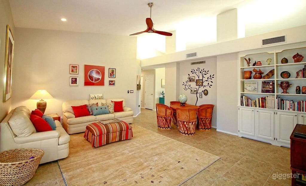 SABINO CANYON HOME Photo 4