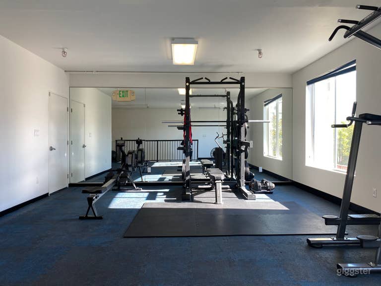  Private Fitness Studio - Stop Sharing Equipment! 