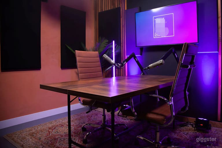  Done-For-You Content Creation & Podcast Studio in San Diego 