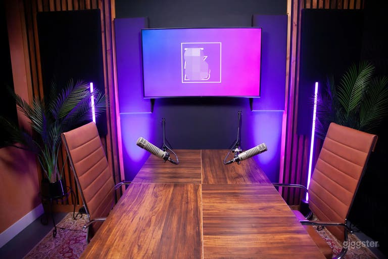  Done-For-You Content Creation & Podcast Studio in San Diego 