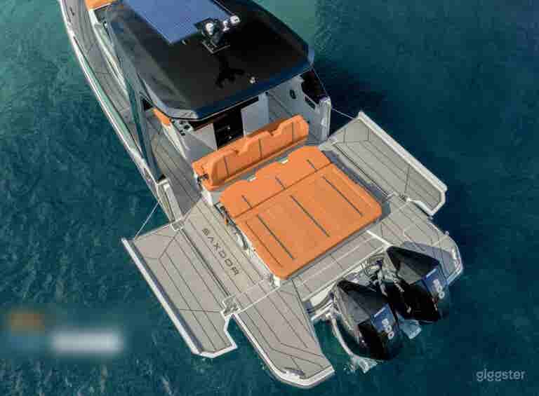  SAXDOR 320 GTO Boat 