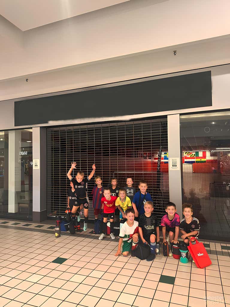  Multi-use Gym Inside of Mall 