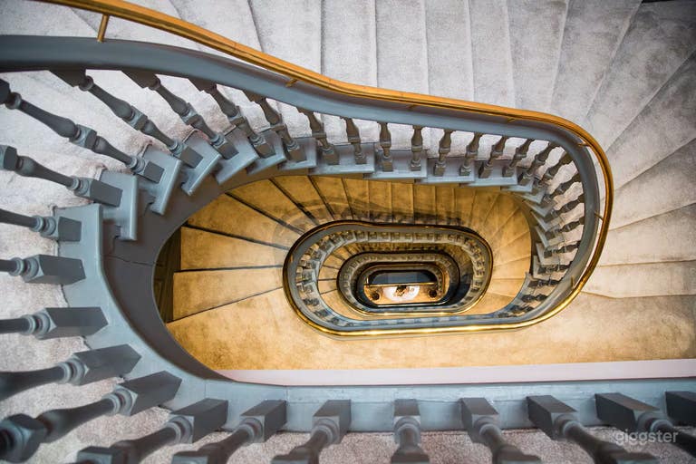  2 Bed 2 Bath | Retro-Modern Apartment with Open-Plan Living 