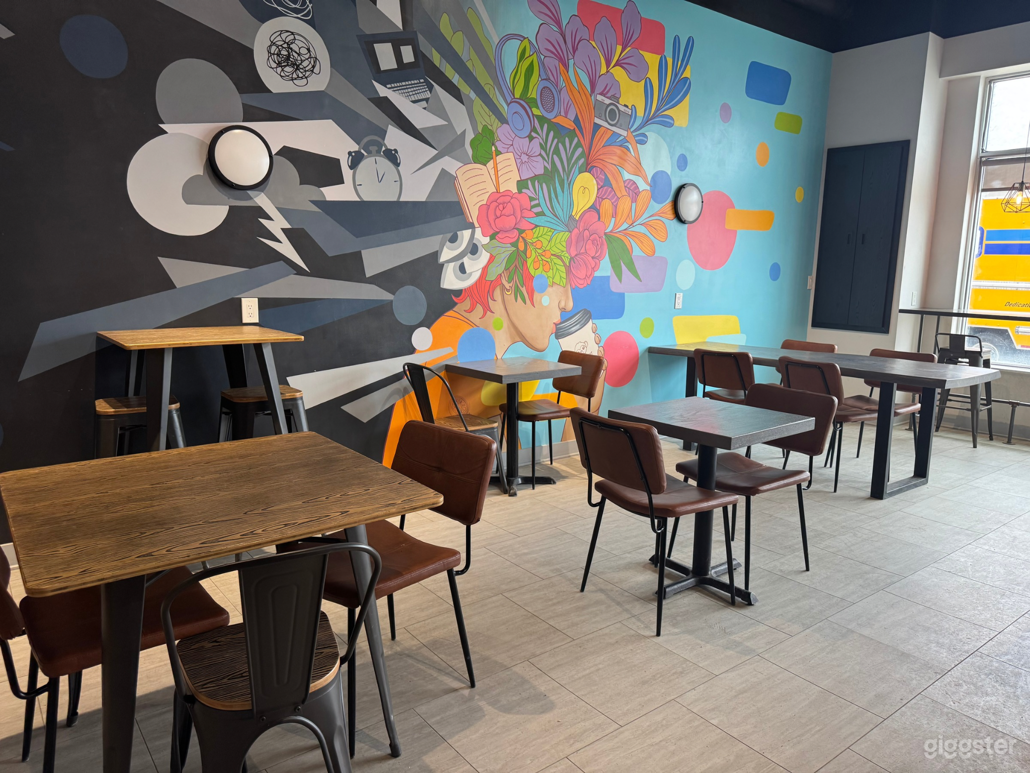 The Social Suite: A Versatile Cafe Space for your event Photo 2