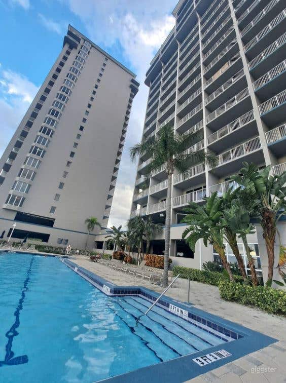  2BDR 2BTH Lake Front Condo Suite in Orlando, FL 