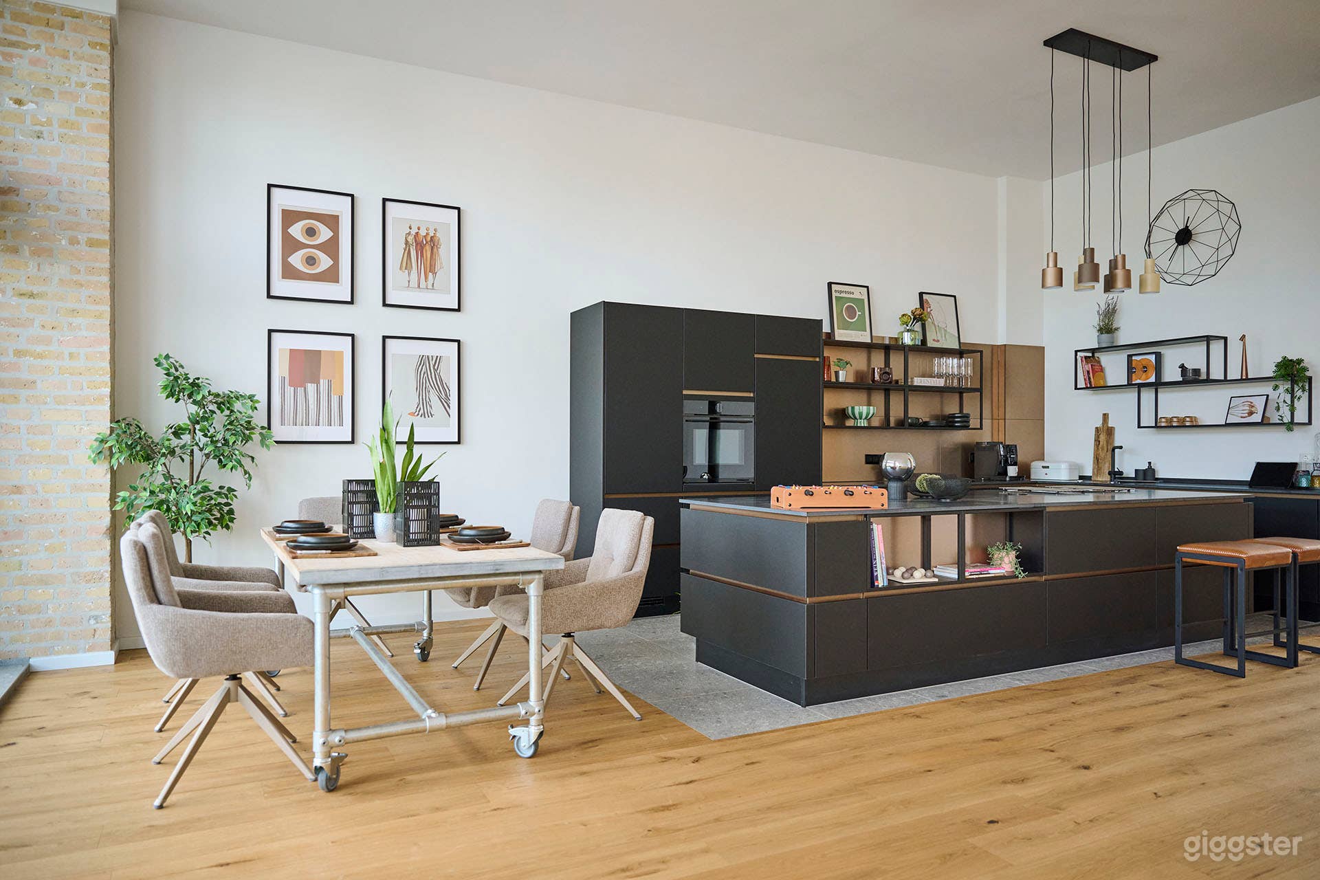 Loft-Studio mit Tageslicht an der Spree Foto 2
