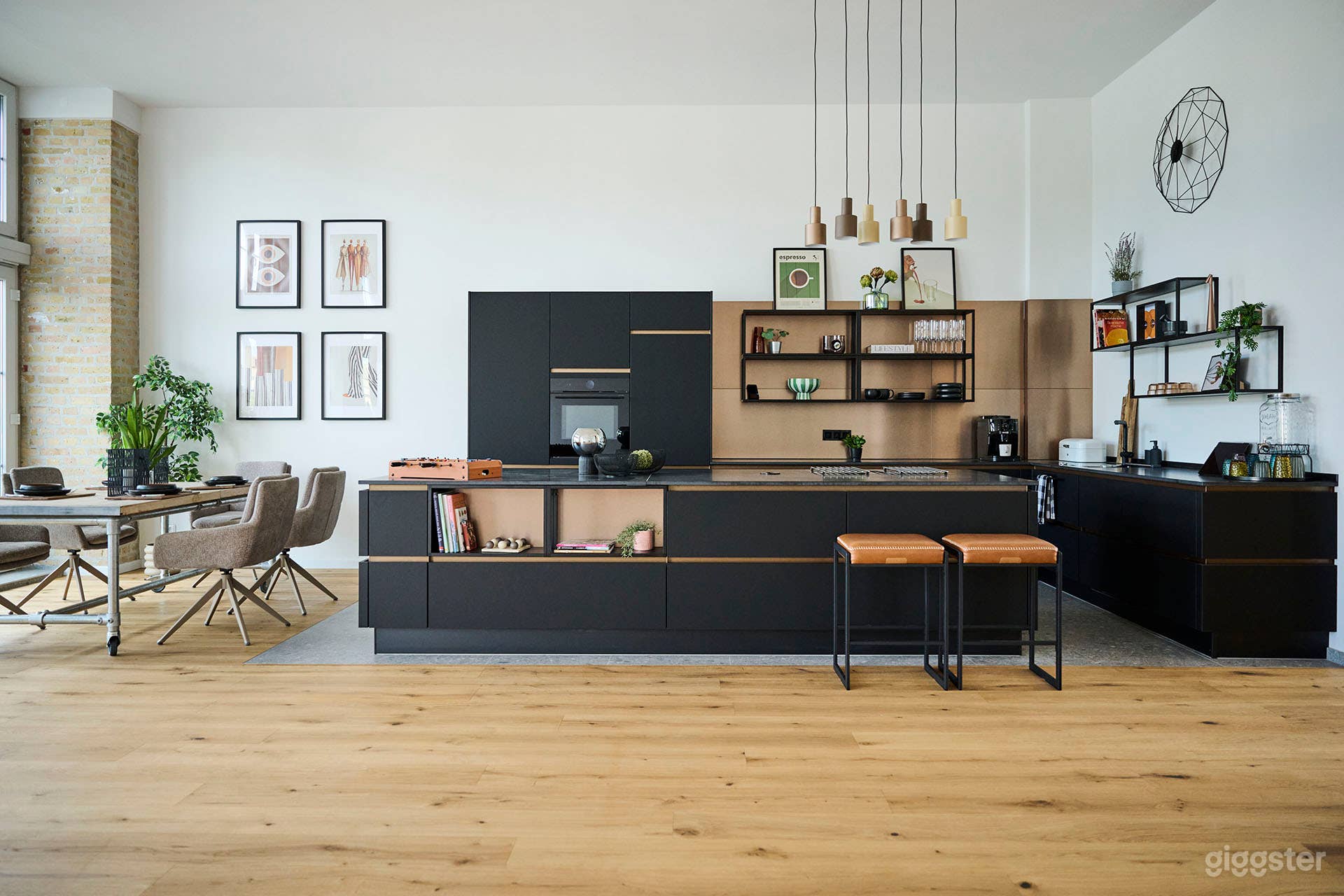 Loft-Studio mit Tageslicht an der Spree Foto 1