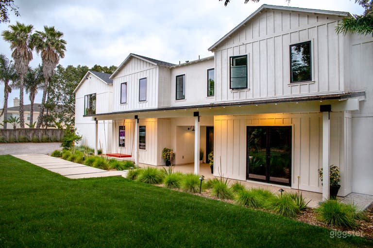  Charming beach town of Encinitas CA. Total privacy 