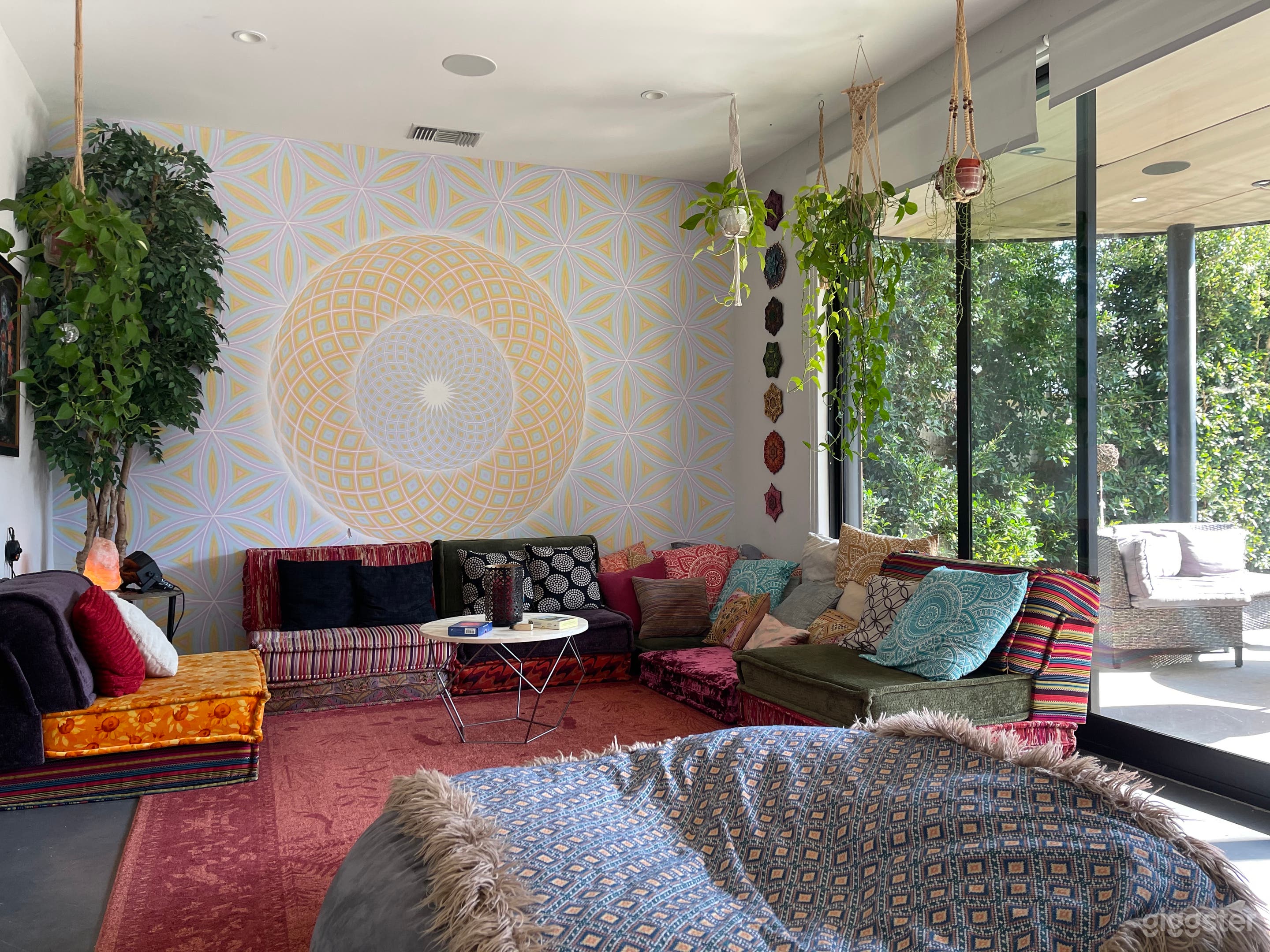 Mural painting by artist Emma Benitez in one of our lounge areas